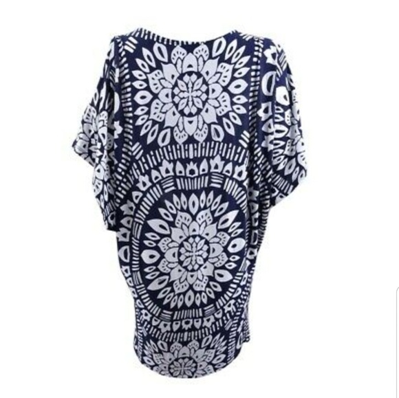 NWT Trina Turk Printed Cold shoulder Tunic Coverup - Picture 2 of 6